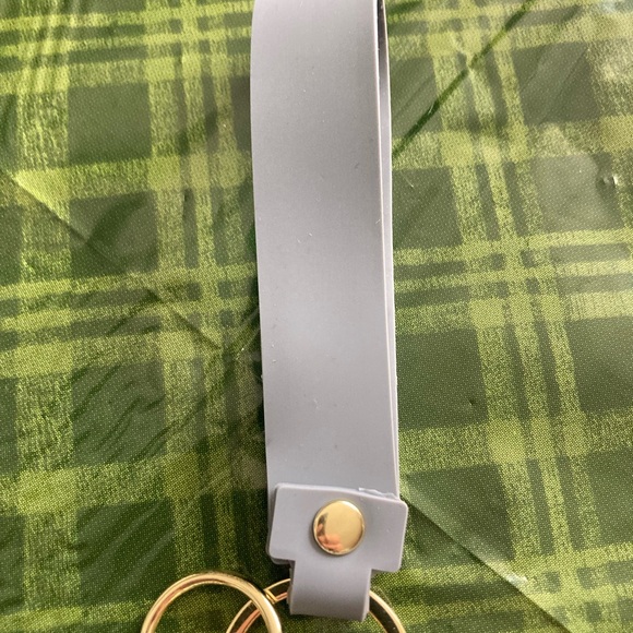 Tom and Jerry Kids Keychain/bag charm Gray brown and Gold - Picture 6 of 6